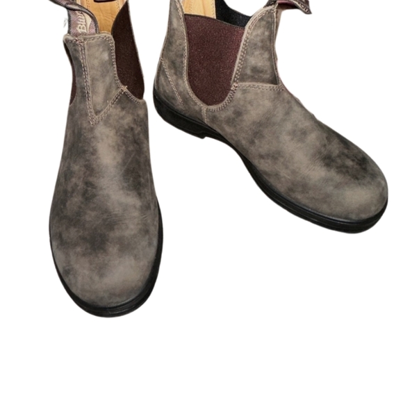 Blundstone Classic Chelsea Boots #585 - Picture 3 of 5